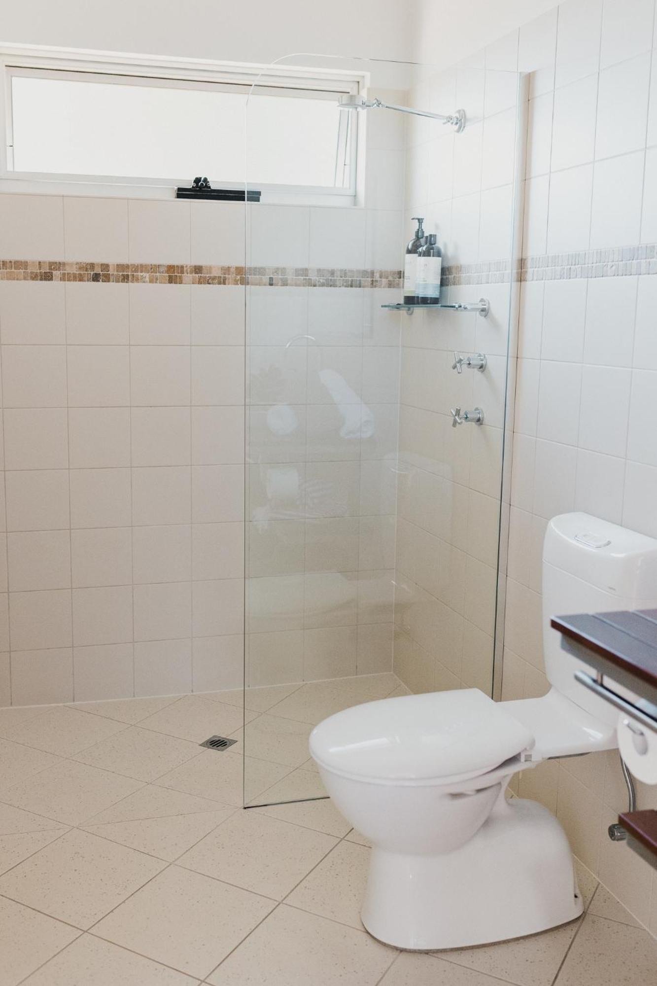 S T U D I O 22 Peaceful Retreat With Garden Views Apartment Port Lincoln Bagian luar foto
